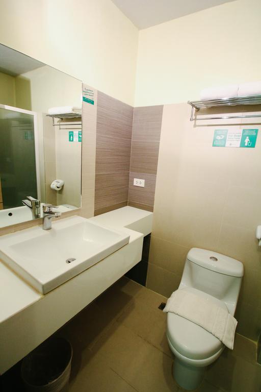 Go Hotels Dumaguete Dumaguete City Exterior foto